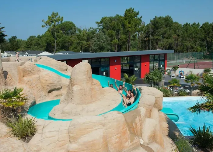 Mobil-home Pour 4 Personnes Avec Terrasse à - Api-1-52-1458 Camping