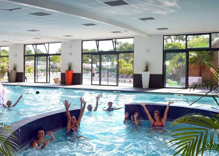 Mobil-home Pour 4 Personnes Avec Terrasse à - Api-1-52-1458 Saint-Jean-de-Monts