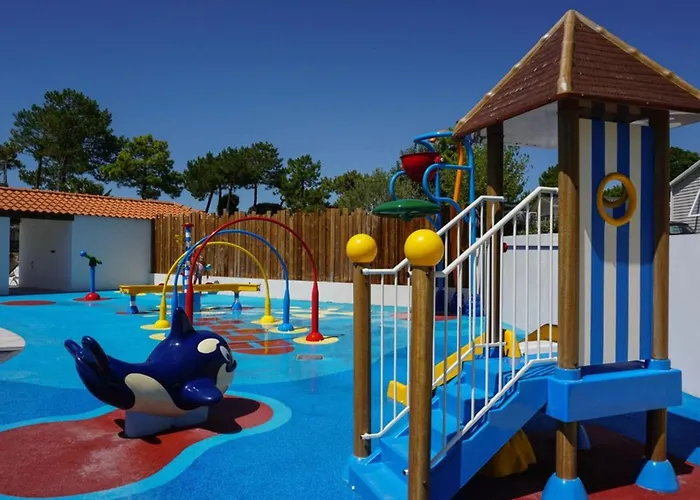 Mobil-home Pour 4 Personnes Avec Terrasse à - Api-1-52-1458 Camping