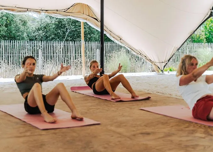 Mobil-home Pour 4 Personnes Avec Terrasse à - Api-1-52-1458 *