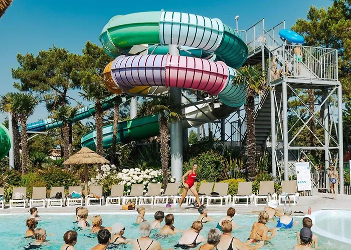 Mobil-home Pour 4 Personnes Avec Terrasse à - Api-1-52-1458 Camping Saint-Jean-de-Monts